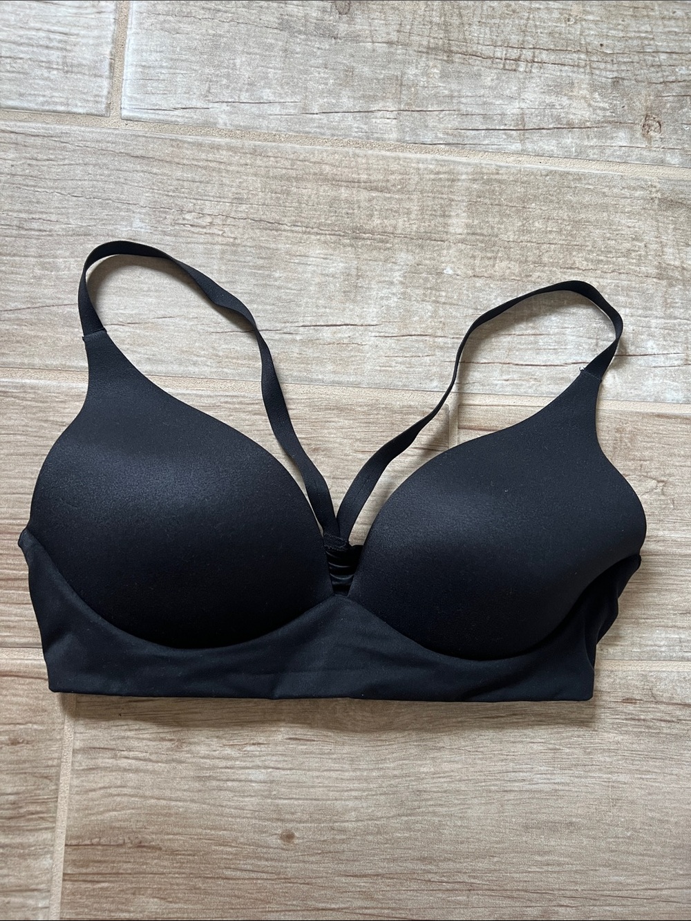 Victoria's Secret Black Molded Wireless T-Shirt Bra